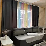 три горішки