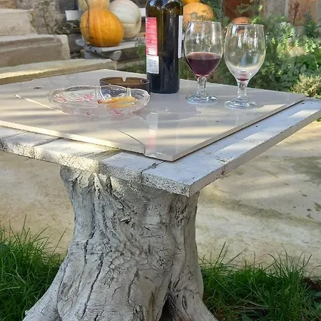 Lejlighed три горішки *