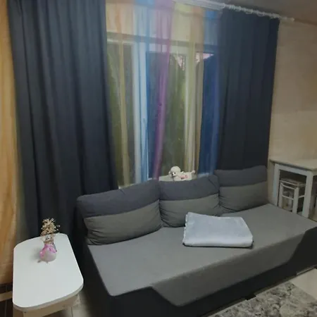 три горішки