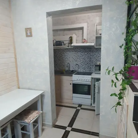 три горішки