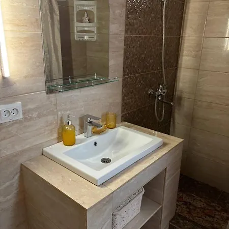 アパート три горішки *