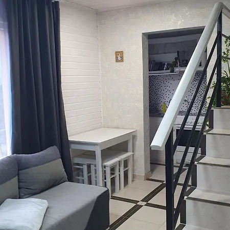 Apartment три горішки